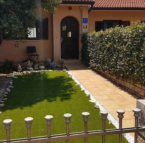 Viva With Shared Pool 아파트 *